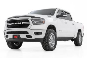 Toyota Tacoma LED Fog Light Kit - Rough Country - 3.5 Inch Round, Amber DRL - Black - 4WD - '16-'22